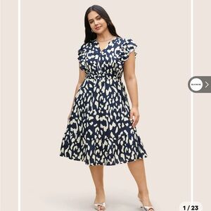 Bloomchic Dress Navy & Cream